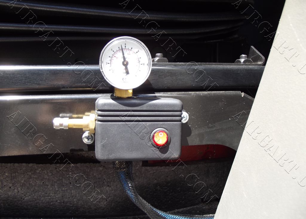 Пневмопідвіска на Renault Master 3 спарка pnevmopidviska.com.ua