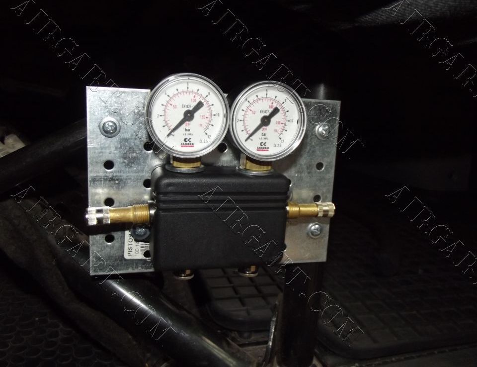 Пневмопідвіска на Opel Vivaro pnevmopidviska.com.ua