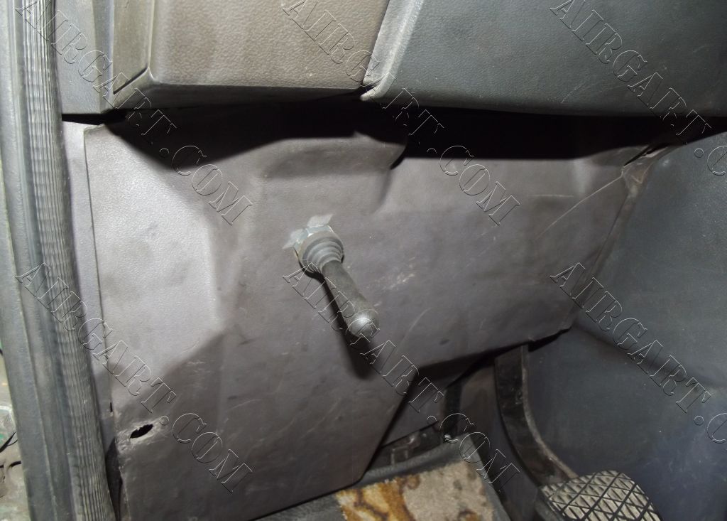 Пневмопідвіска на Mercedes Benz 814 pnevmopidviska.com.ua