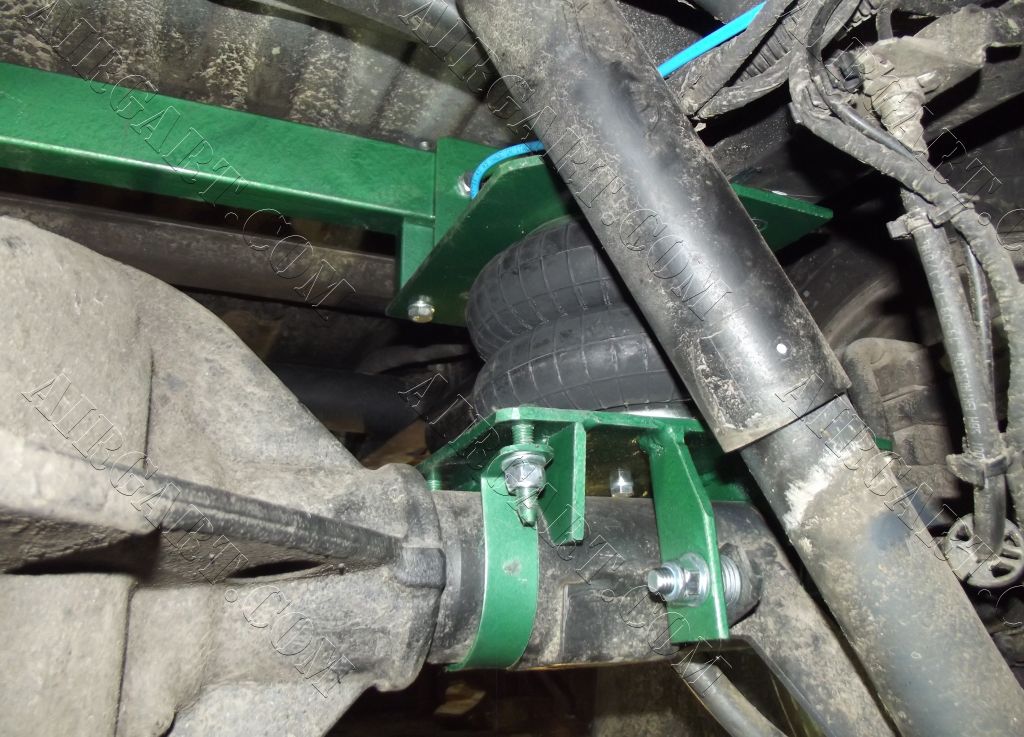 Пневмопідвіска на Iveco 35-150 pnevmopidviska.com.ua