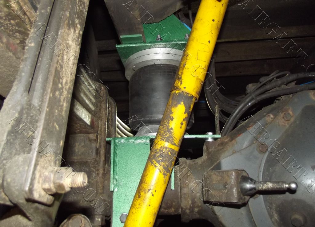 Пневмопідвіска на Mercedes Benz 814 pnevmopidviska.com.ua