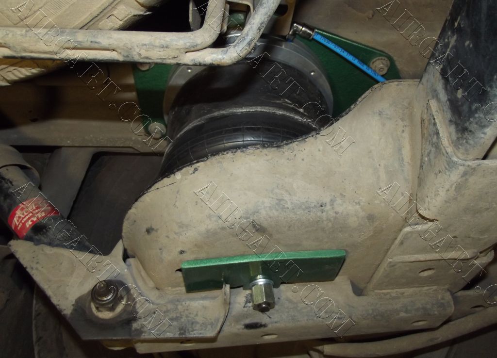 Пневмопідвіска на Opel Vivaro pnevmopidviska.com.ua