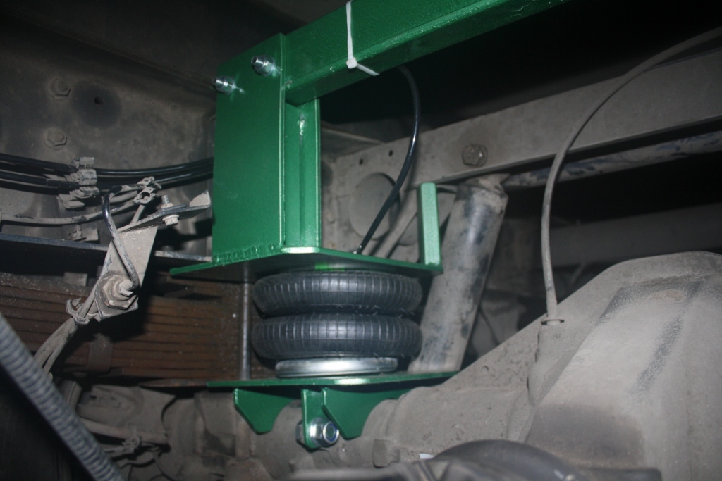 Пневмопідвіска на Івеко Делі 72-150